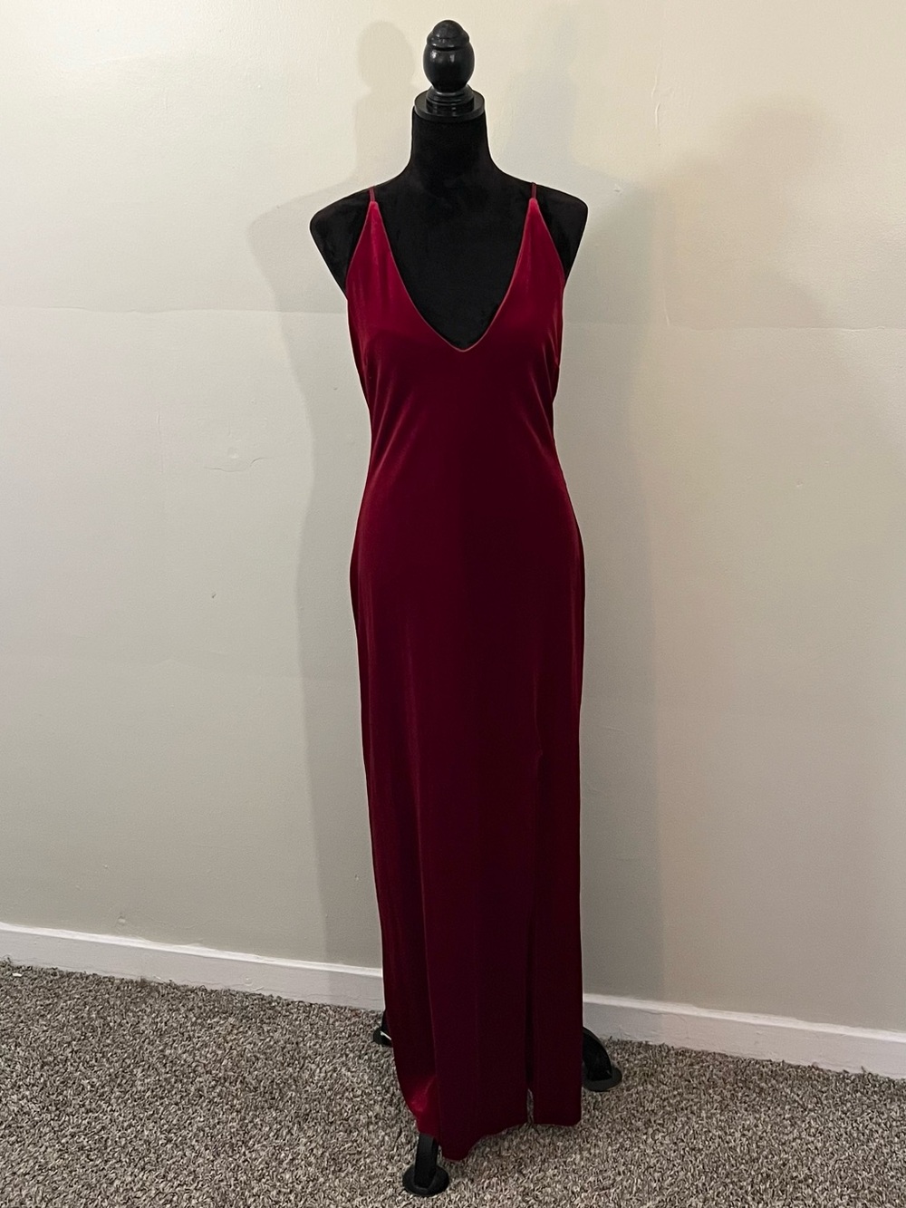 Y2K Teeze Me slinky red velvet plunge party dress 2000’s formal festive event